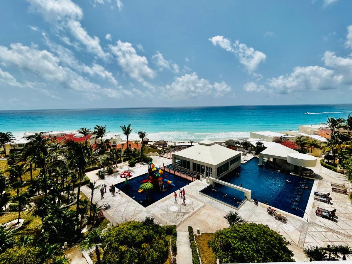 The Suites Of Solymar Cancún Esterno foto