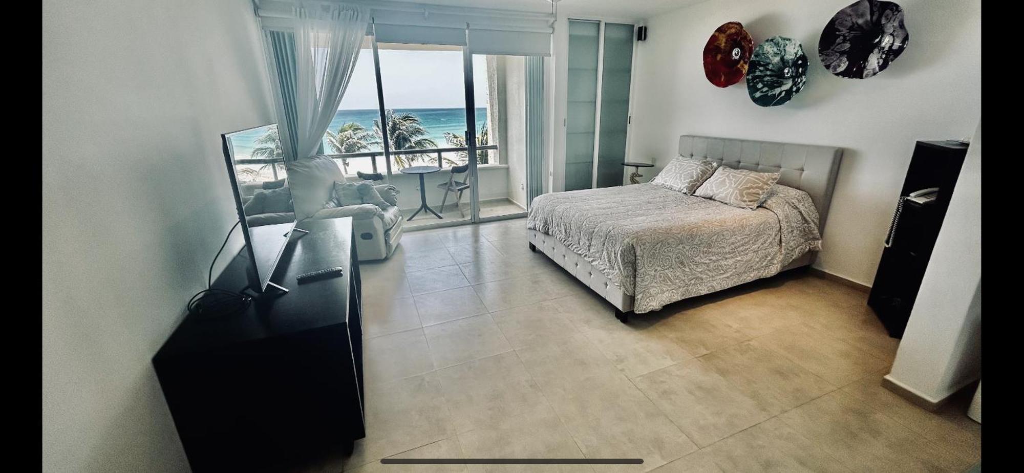 The Suites Of Solymar Cancún Esterno foto